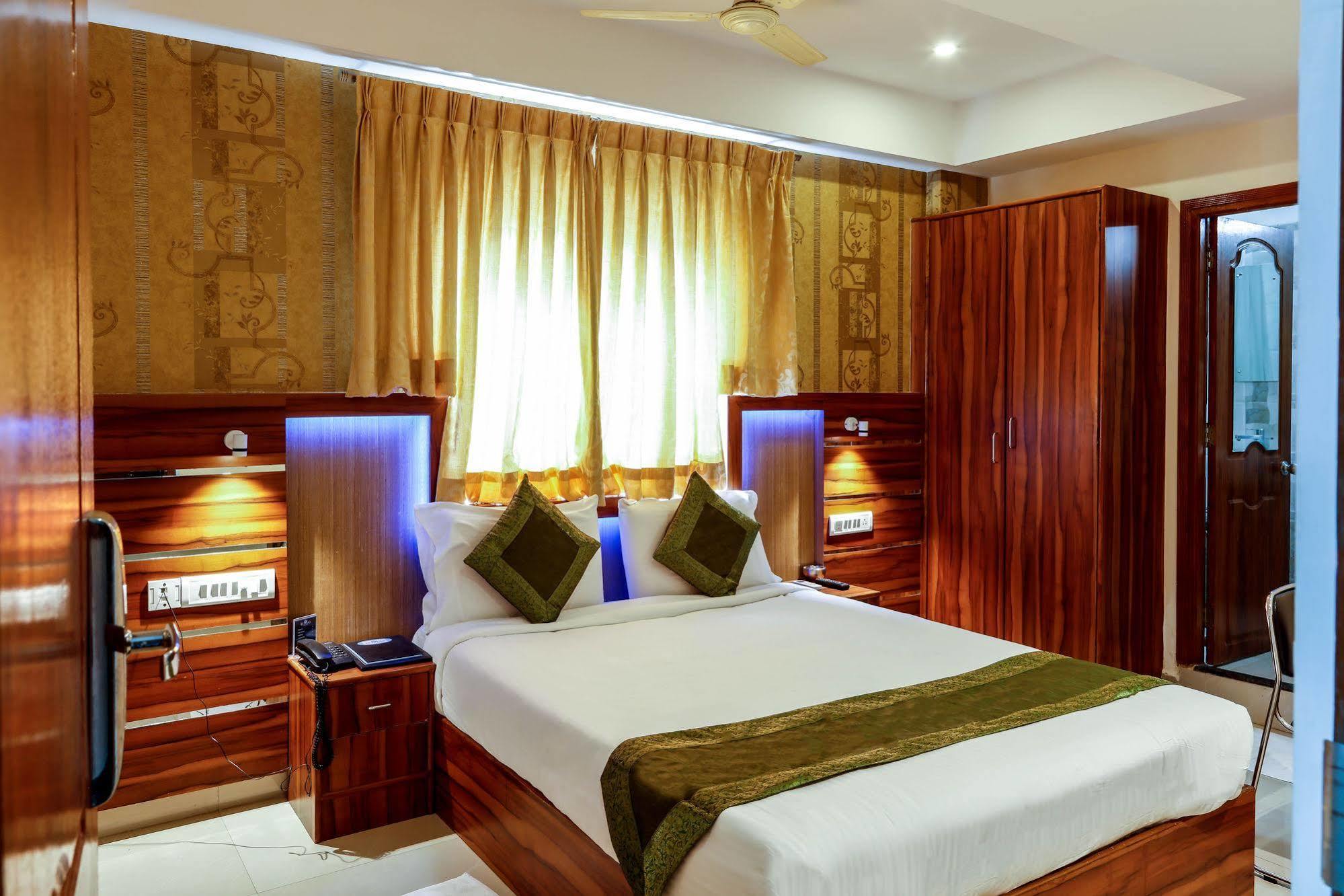 Itsy Hotels Elmas Golden Key Бангалор Экстерьер фото